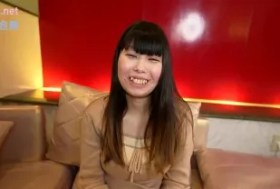 FC2PPV-4913308 陰宅少婦壓抑情慾街頭被射爆