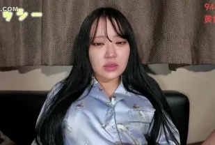 FC2PPV-4438379 睡衣誘惑少女初嘗禁地呻吟狂噴