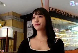 FC2PPV-4589302 杯美胸極品細瘦尤物狂插高潮不停