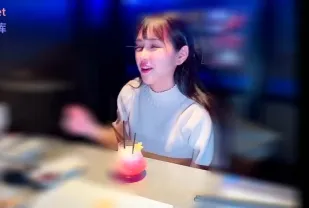 FC2PPV-3127357 爆乳少女兼職泳模偷情慘射
