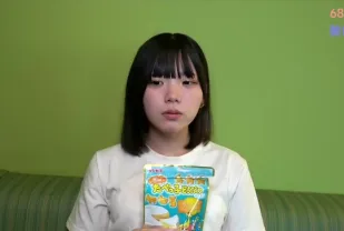 FC2PPV-4955809 萌系偶像級女大學生初體驗高潮痙