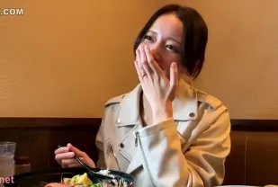 FC2PPV-3871017 人妻偷情旅途中出失守痙攣