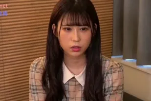 FC2PPV-1898001 清純偶像臉少女緊緻陰戶狂插