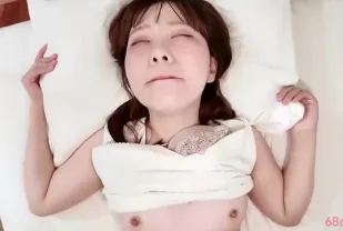 FC2PPV-4948496 萌系素人美少女生插中出二部曲
