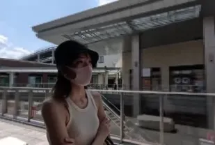 FC2PPV-4521073 21歲極其美麗的已婚婦女完整首次拍攝NTR