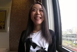 FC2PPV-4559632 淫亂纖細美女自拍共伴淪陷