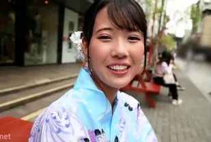 FC2PPV-3890862 嫩臉潮噴大生美少女初嘗