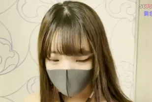 FC2PPV-3162400 再起偶像十八歲爆乳現役罩中出嗎