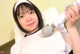 FC2PPV-4744003 矮個貧乳美少女藍裝中出淪陷