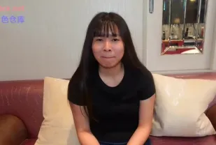 FC2PPV-4931069 超剛毛歲純真少女首嘗