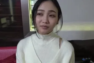 FC2PPV-4482086 風格出眾關西女孩