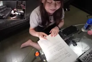 FC2PPV-4498321 精心養育的太過優雅的盒裝小姐