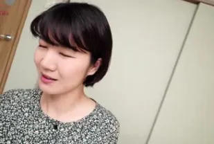 FC2PPV-4697318 丈夫公司破產背負巨額債務的主婦孤注一擲
