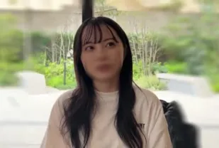 FC2PPV-4412295 甜蜜性愛害羞說感覺好超可愛