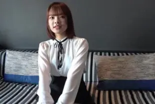 FC2PPV-4298598 風格出眾辦公室女士
