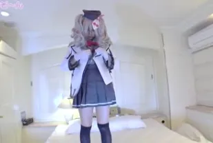 FC2PPV-4035407 身著鹿島式服裝登場