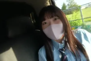 FC2PPV-3808415 剛成年的小美女