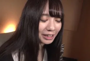 FC2PPV-3904881 她被一名男人欺騙並被迫通姦以支付墮胎費用
