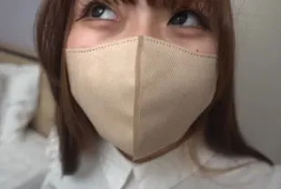 FC2PPV-3657207 與不習慣性愛的純真鄉下女孩重逢