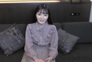 FC2PPV-3322109 在街上發現的美女