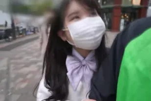 FC2PPV-3175420 乾淨俐落的E罩杯巨乳現役高中生