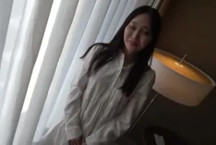 FC2PPV-3070213 壓倒性的情色體驗