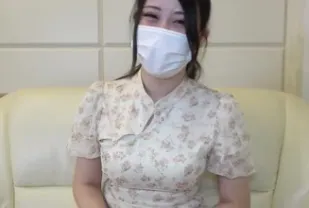 FC2PPV-3054313 F罩杯的絕色美人