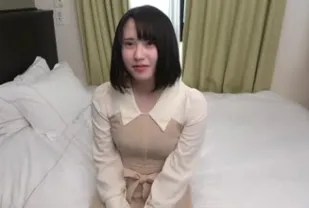FC2PPV-2825761 擁有E罩杯巨乳的美少女