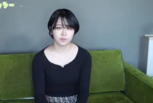 FC2PPV-2885099 短髮氣質沉穩的女大學生