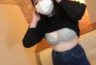 FC2PPV-2888896 身材高挑美艷絕倫G罩杯白皙無瑕的美人