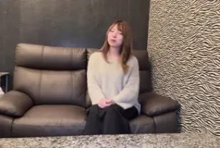 FC2PPV-4588771 關西美人妻天使之聲治癒關西 偷偷摘套