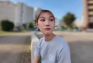 FC2PPV-4787857 身材苗條擁有腹肌的女孩