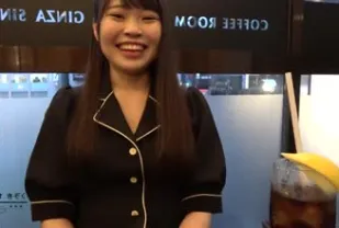 FC2PPV-2284849 溫柔地奪走了三個處女的童貞