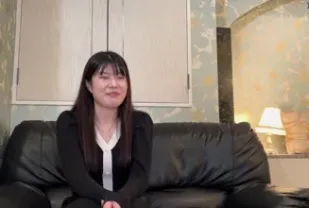 FC2PPV-4802208 我喜歡聞雞巴的味道