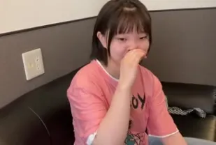 FC2PPV-1818471 想結婚的學生