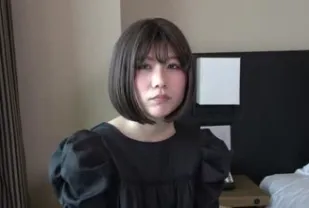 FC2PPV-1716939 長得像有吉霞的美女首次爆漿爆菊