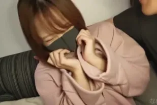 FC2PPV-1657060 超級敏感又調皮的女孩
