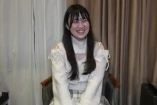 FC2PPV-4810998 安靜又愛乾淨的女士