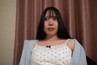 FC2PPV-4812799 身材修長曲線玲瓏的女孩