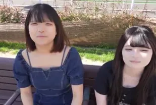 FC2PPV-4819367 約了兩個失業女孩進行3P