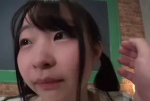 FC2PPV-1386732 超級可愛的女大學生