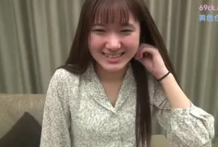 FC2PPV-1207332 害羞的小臉美女