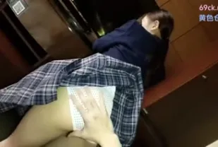 FC2PPV-1206782 清純白皙的女孩