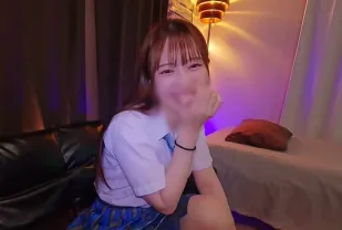 FC2PPV-4856735 浪爆大屁股面容蒼白美少女S級真正的白色天使大量高潮噴射