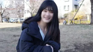 FC2PPV-3185827 小胸纖細美女享受油壓按摩