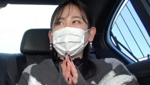 FC2PPV-3107617 無法抗拒的美女而與她車內發生了赤裸裸的性關係