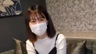 FC2PPV-3350137 天真純潔女孩的成長歷程