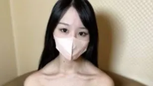 FC2PPV-4529280 大陰蒂試著用有男友的F杯黑長髮美女處理性慾