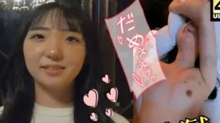 FC2PPV-4638829 她瞞著男友偷偷拍攝了人生中第一段性愛影片