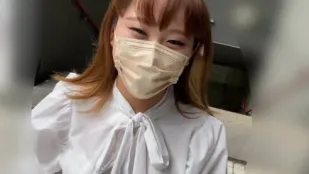 FC2PPV-3626707 和從鄉下坐新幹線過來的女孩在遊戲廳約會